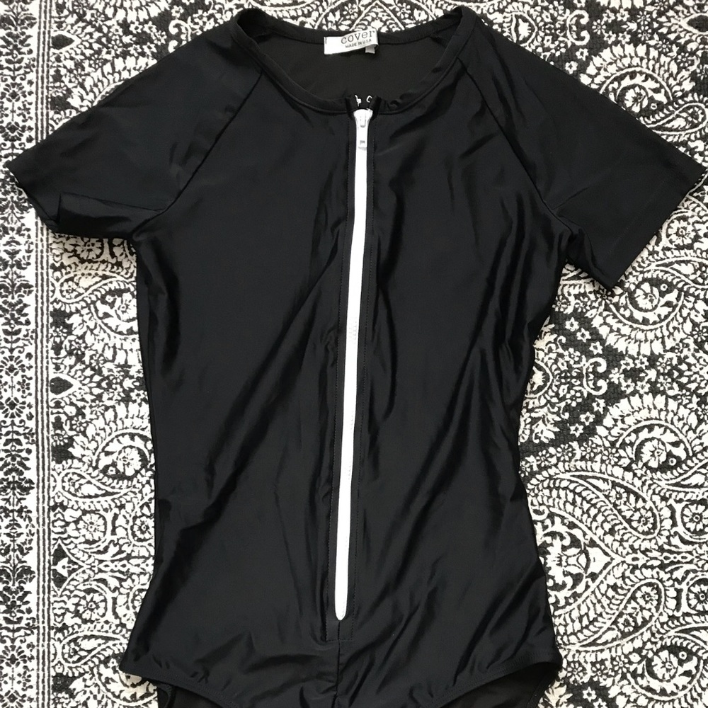 One piece bathing suit